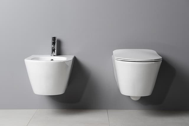AVVA wiszący bidet 35,5x53 cm, klasyczny biały