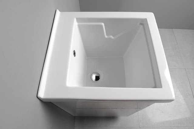 Ceramiczna komora gospodarcza 45x50 cm z przelewem