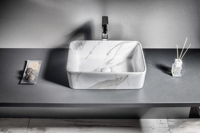 DALMA ceramiczna umywalka nablatowa 48x38 cm, marmur carrara