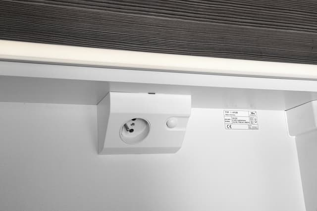 BATU szafka z lustrem 2x oświetlenie LED, 60x71x15cm, biały