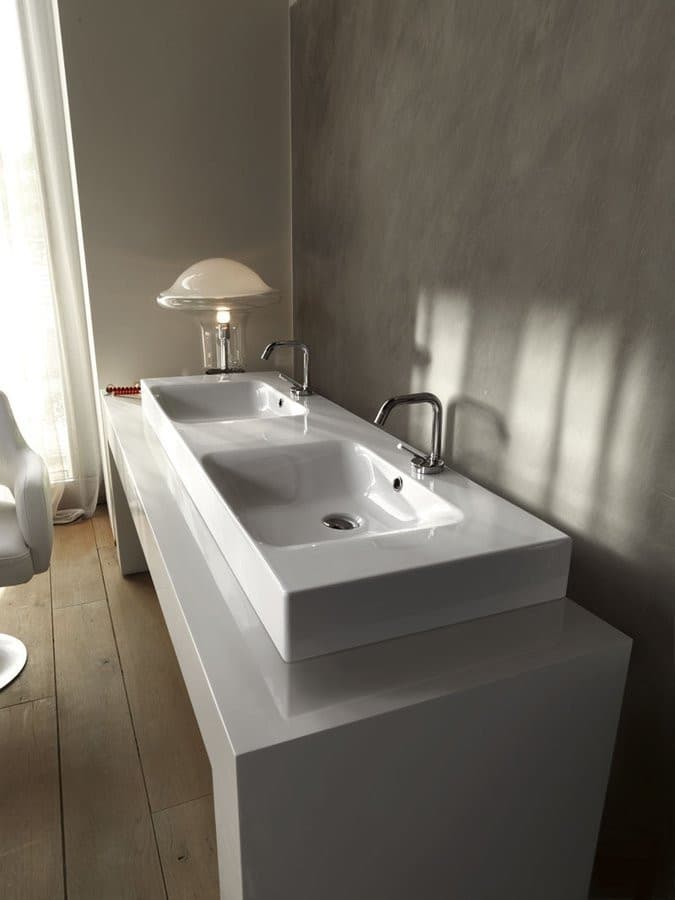 CENTO ceramiczna umywalka podwójna 140x45cm, biała
