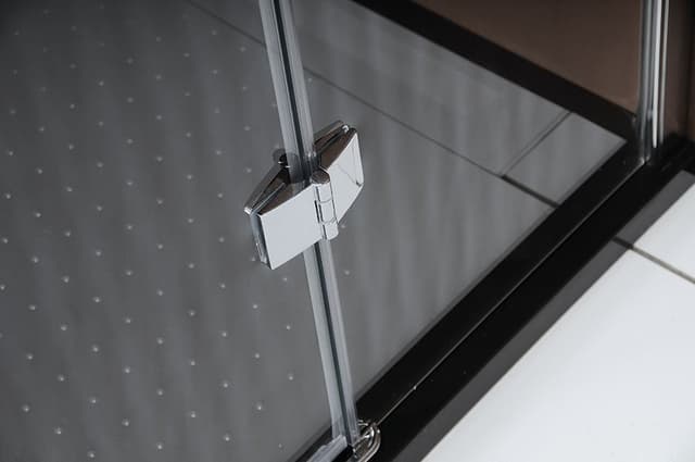 LEGRO drzwi prysznicowe 1200mm, szkło hartowane z powłoką COATED GLASS