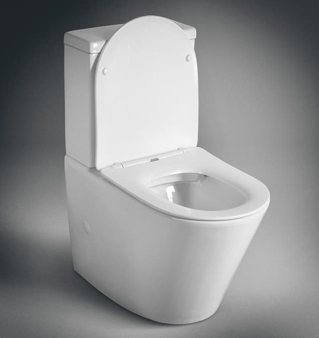 PACO RIMLESS kompakt WC, odpływ pionowy/poziomy, ceramika biała