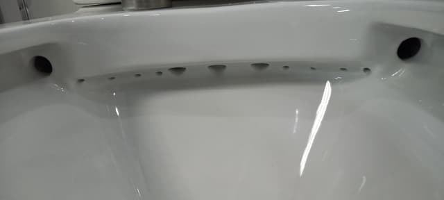 PACO RIMLESS kompakt WC, odpływ pionowy/poziomy, ceramika biała