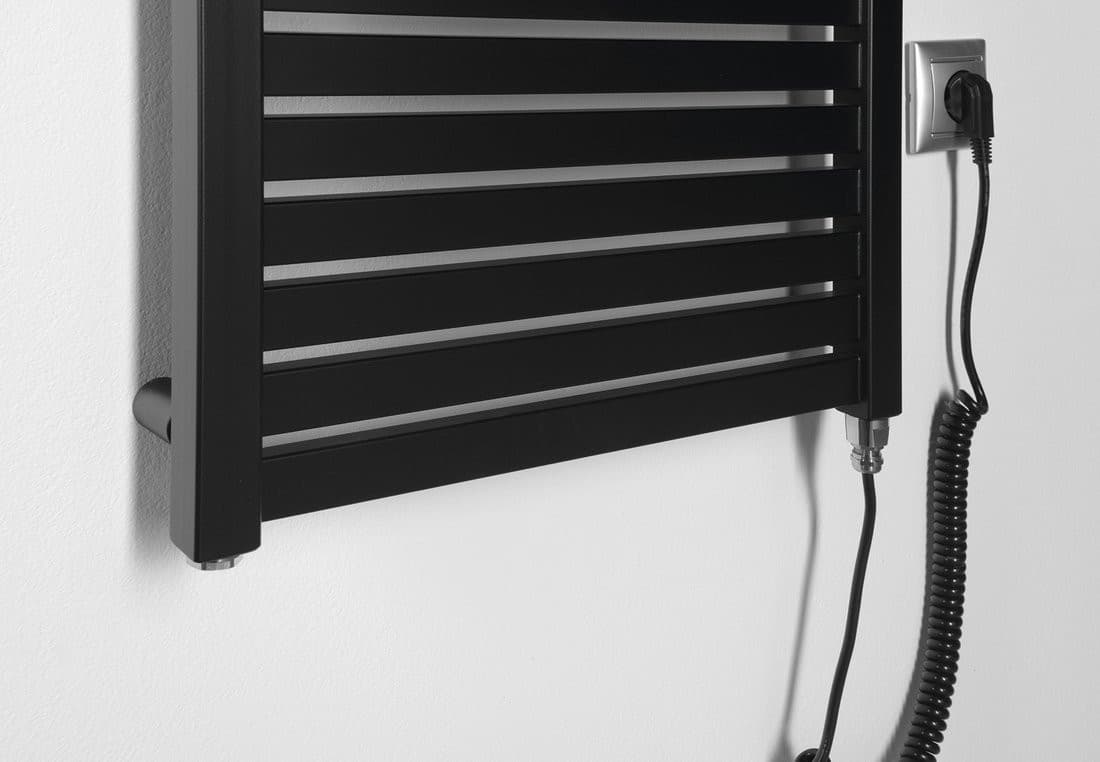 TONDI-E elektryczny grzejnik 450x970 mm, 300 W, matowy czarny