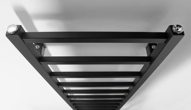 METRO LIGHT grzejnik łazienkowy 400x1500 mm, czarny matowy