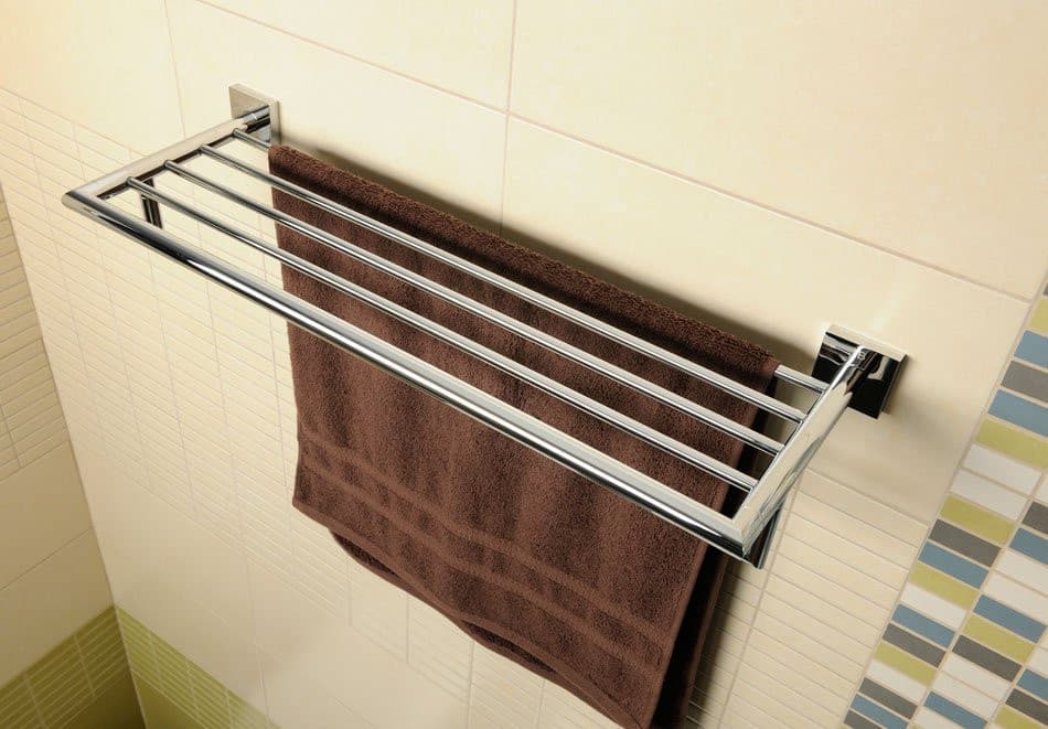 X-SQUARE półka na ręczniki z relingiem 655x110x215mm, chrom