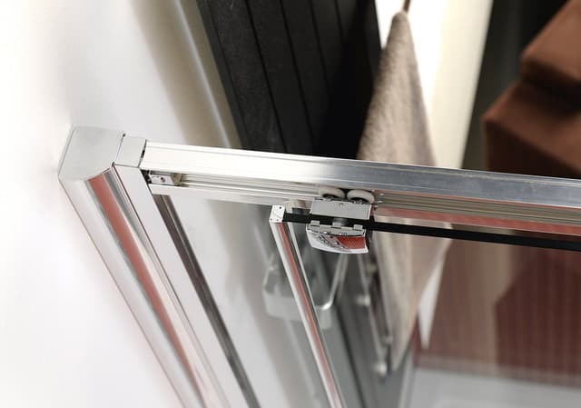 LUCIS LINE drzwi prysznicowe 1300mm, szkło czyste