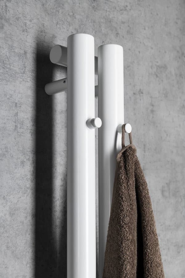 PILON grzejnik łazienkowy 122x1800mm z 2 wieszakami, biały mat