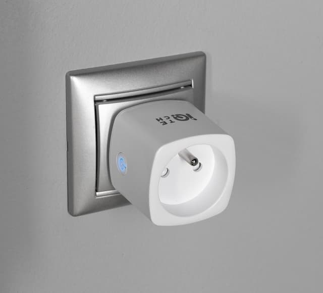 IQTECH inteligentny adapter gniazda z bolcem ochronnym, 16A