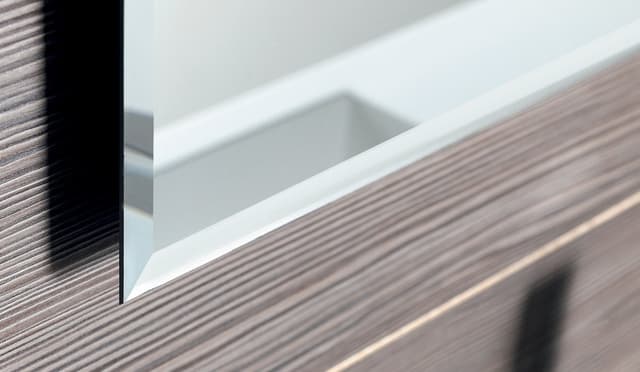 Prostokątne lustro fazowane 50x80 cm, z ochroną przed korozją