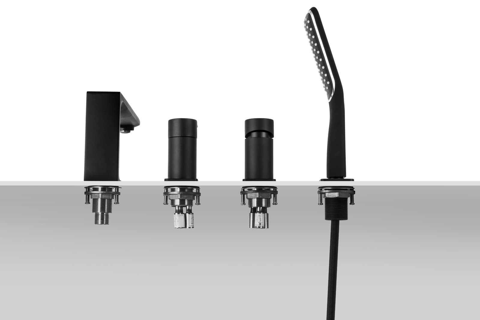 Bateria wannowa otworowa TRINO CMB7142BL czarna