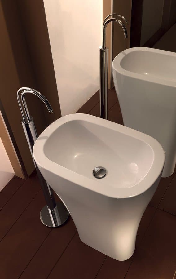 AQUATECH wolnostojąca umywalka ceramiczna 60x85x40cm, biała