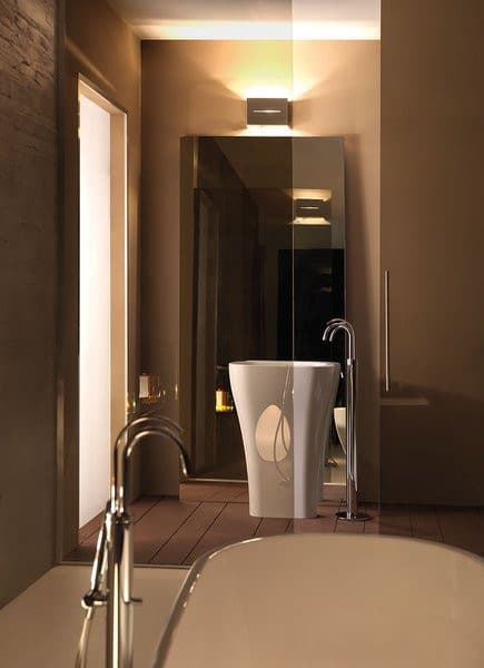 AQUATECH wolnostojąca umywalka ceramiczna 60x85x40cm, biała