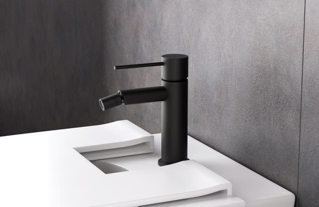 Bateria bidetowa LUGO CMB7531BL czarna