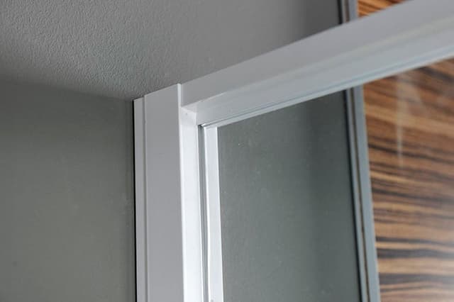 AMICO drzwi prysznicowe zawiasowe 740-820x1850mm, szkło bezramowe