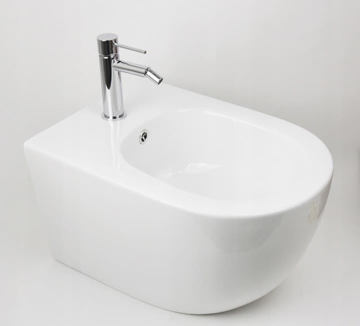 Bidet podwieszany INTERO BS01, ceramiczny