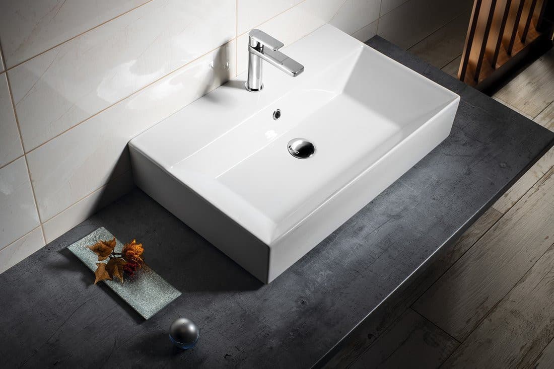 SISTEMA umywalka ceramiczna 70x42 cm, prostokątna biała