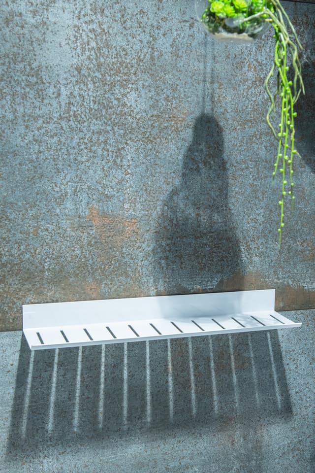 PÓŁKA ŚCIENNA - AWD Interior