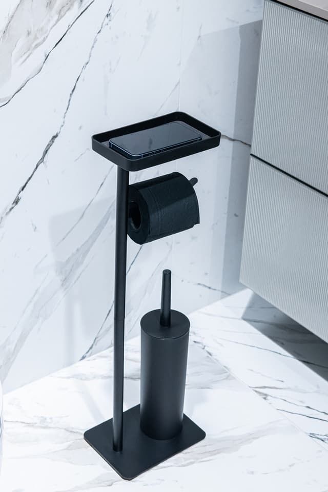 STOJAK ŁAZIENKOWY - AWD Interior