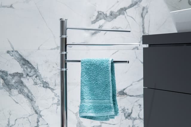 WIESZAK ŁAZIENKOWY - AWD Interior