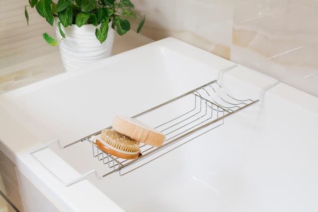 PÓŁKA NA WANNĘ - AWD Interior