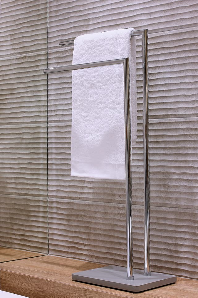 WIESZAK ŁAZIENKOWY - AWD Interior