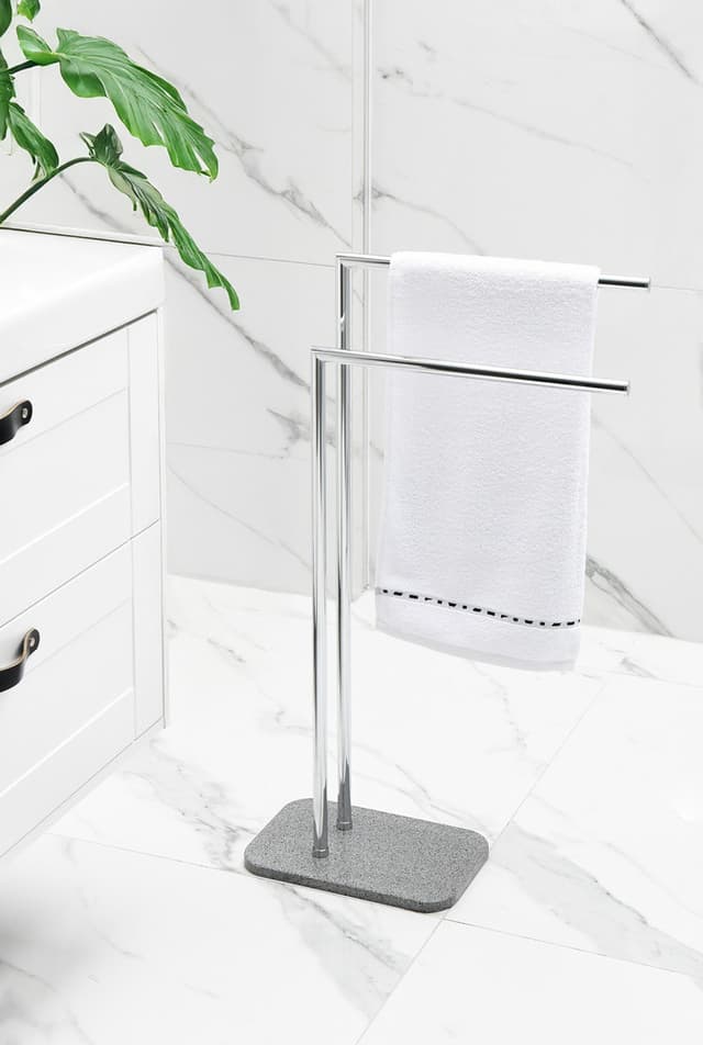 WIESZAK ŁAZIENKOWY - AWD Interior