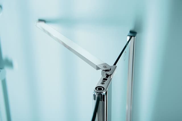 ZOOM drzwi prysznicowe 1800 mm, szkło hartowane z powłoką Antidrop