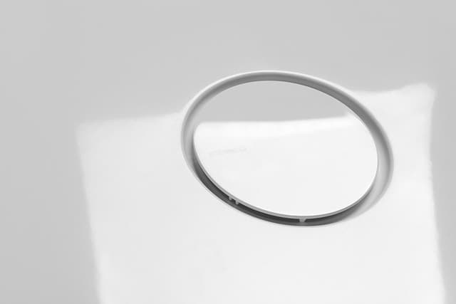 MIRAI brodzik kompozytowy 90x90x1,8cm, biały, do montażu w płytkach