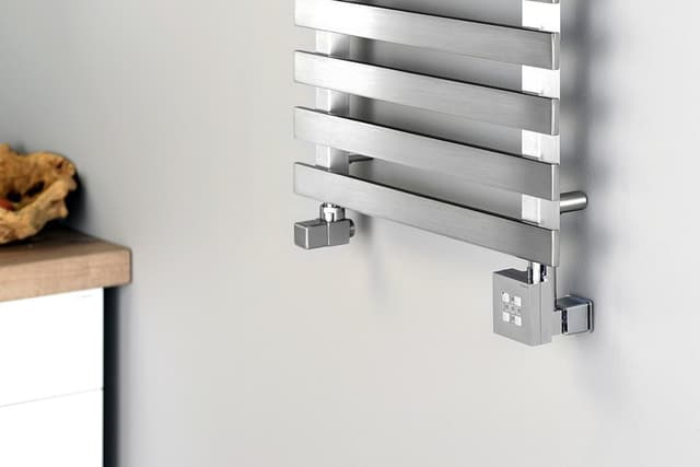 Grzałka elektryczna KTX 800 W z termostatem chrom