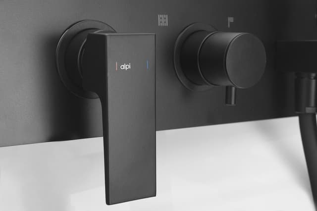 DIMY bateria prysznicowa podtynkowa, kompletna, 2 wyjścia, czarny mat