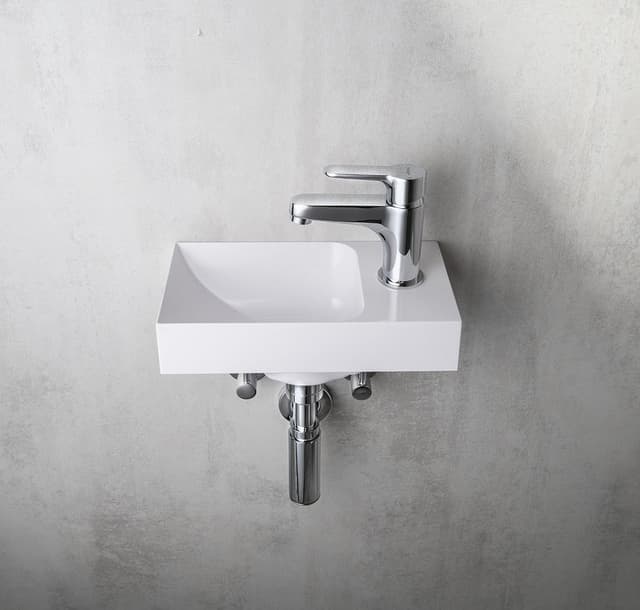 Mała umywalka kompozytowa PICCOLINO 30,8x17 cm bateria prawa