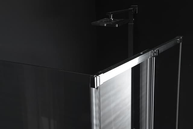 Ścianka boczna ALTIS 900 mm szkło czyste 8 mm Antidrop