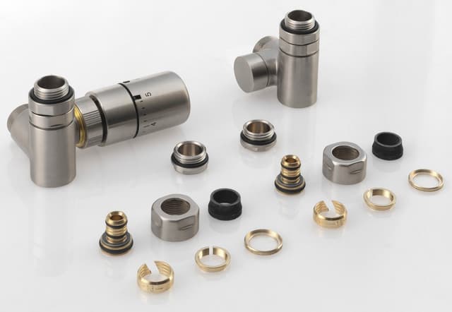 CORNER COMBI zestaw przyłączeniowy z termostatem lewy, stal nierdzewna matowa