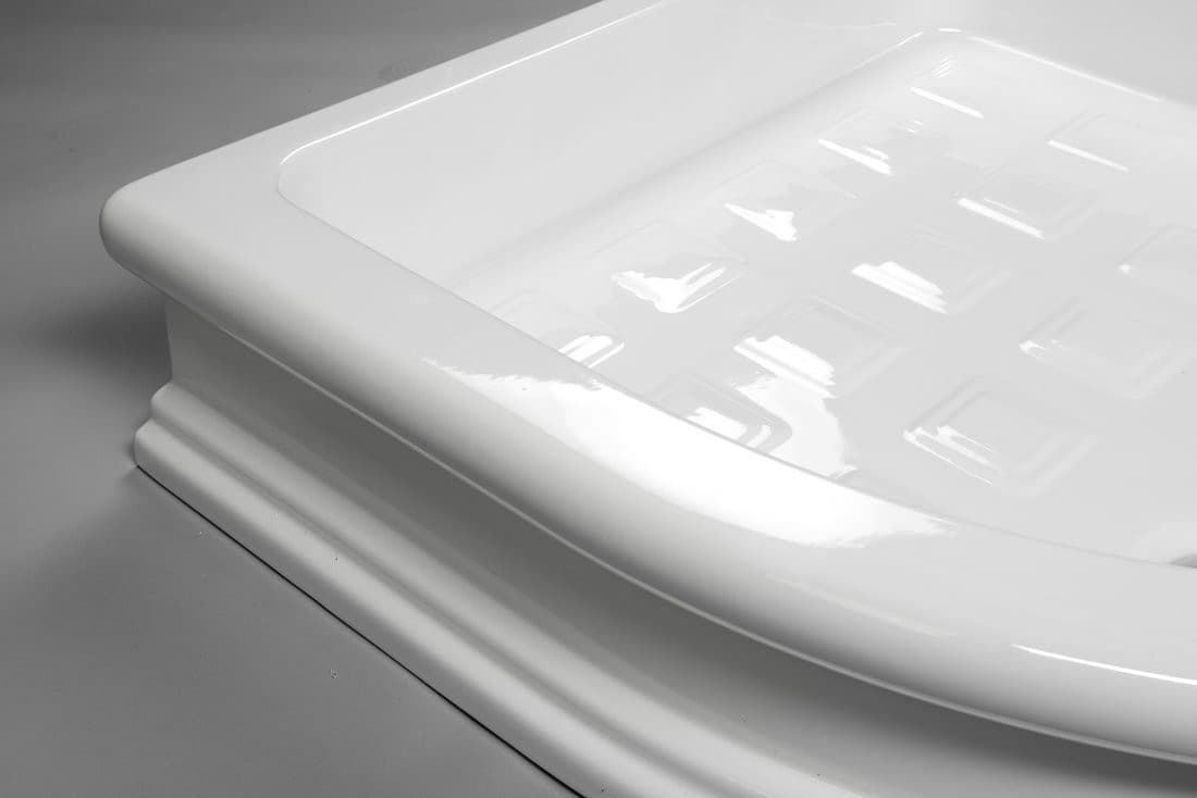 CERAMICZNY brodzik prysznicowy RETRO, półokrągły 90x90x20 cm