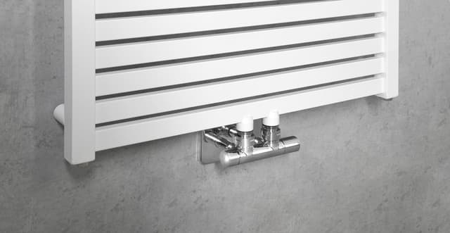 Grzejnik łazienkowy TONDI 600x1690 mm biały podłączenie centralne