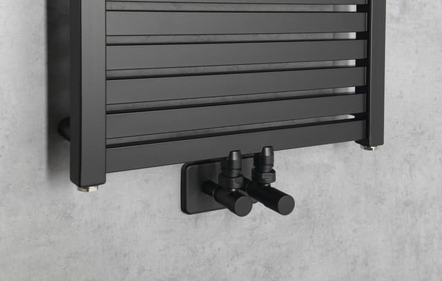 TONDI grzejnik łazienkowy stalowy 450x970 mm czarny mat