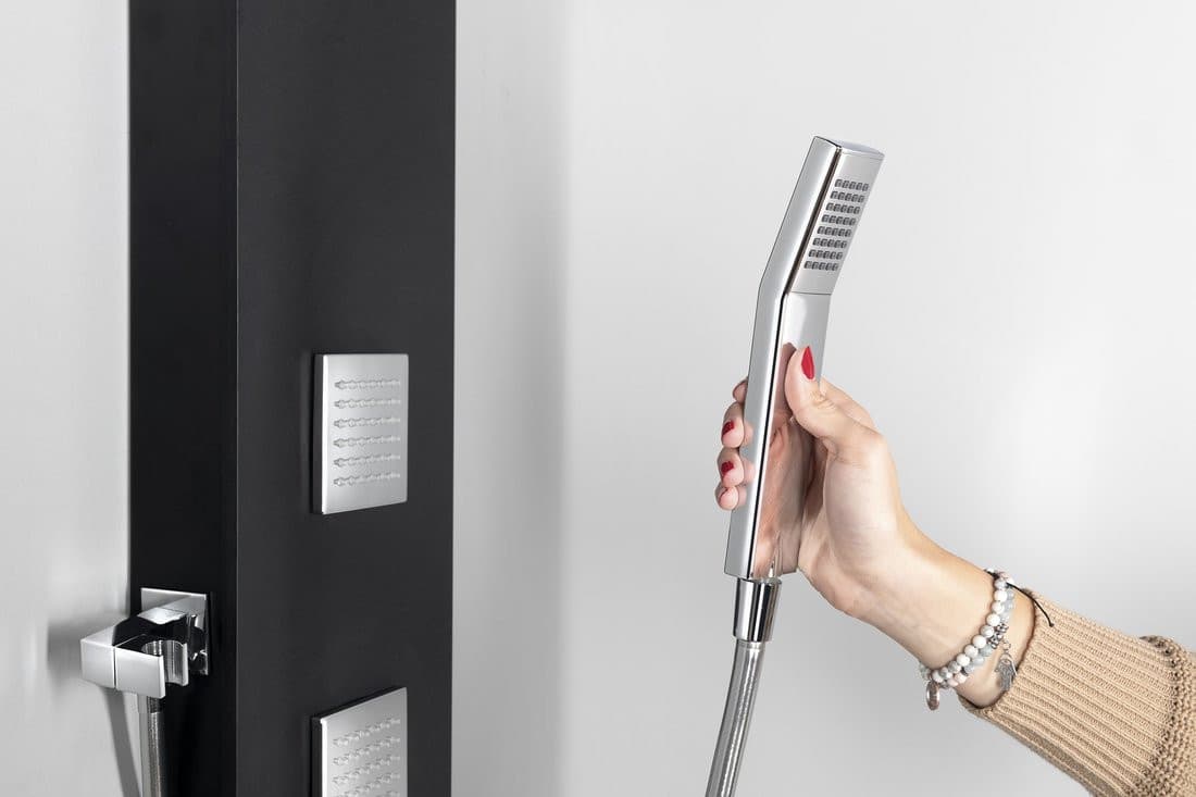 SPIRIT SQUARE panel prysznicowy z baterią termostatyczną 250x1550mm, czarny