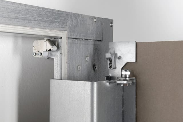 ZARZ drzwiczki rewizyjne stal ocynkowana 40x40 cm klik-klak