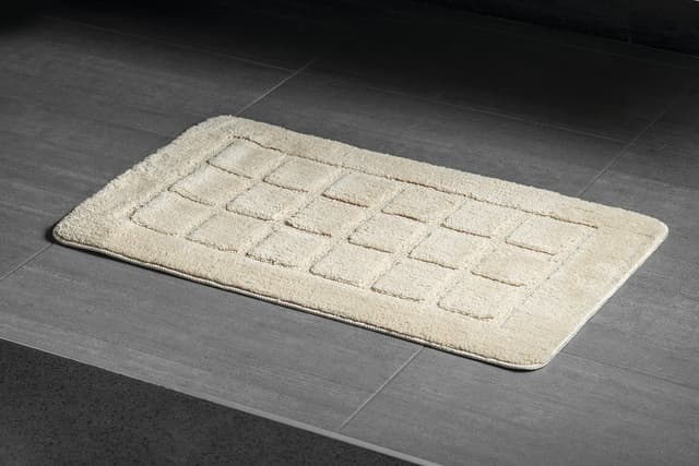 DELHI dywanik łazienkowy 50x80 cm, antypoślizgowy z poliestru (beżowy)