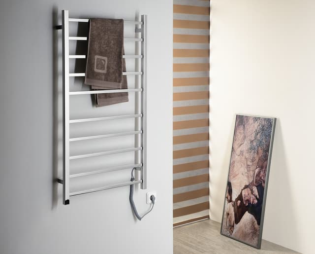 ESKINADO elektryczna suszarka na ręczniki kwadratowa, 620x1160 mm, 120 W, stal nierdzewna polerowana