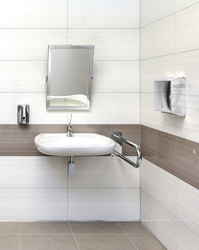 Zasobnik na ręczniki papierowe stal nierdzewna polerowana 270x265x115mm