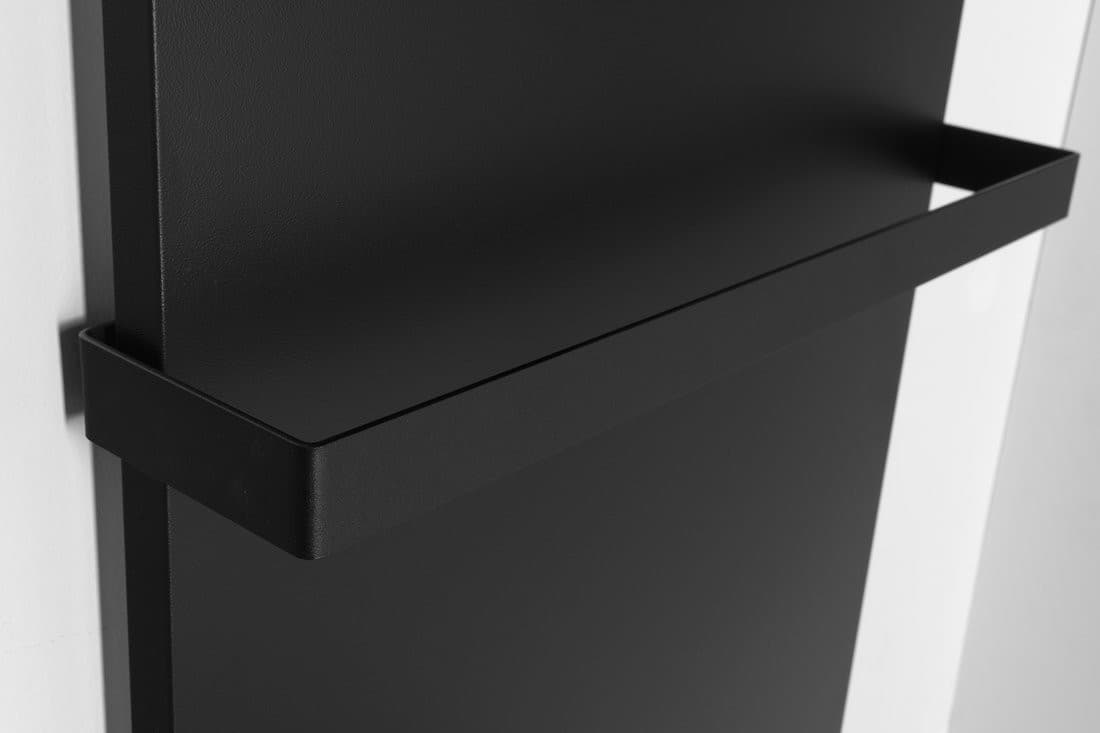 ENIS panel promiennikowy 600W, 590x1200 mm, 2 wieszaki na ręczniki, IP44, czarny mat