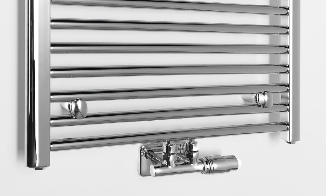Grzejnik łazienkowy ALYA 600x1188 mm chrom podłączenie środkowe