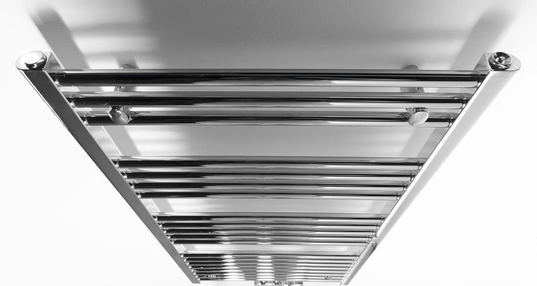 Grzejnik łazienkowy ALYA 600x1188 mm chrom podłączenie środkowe