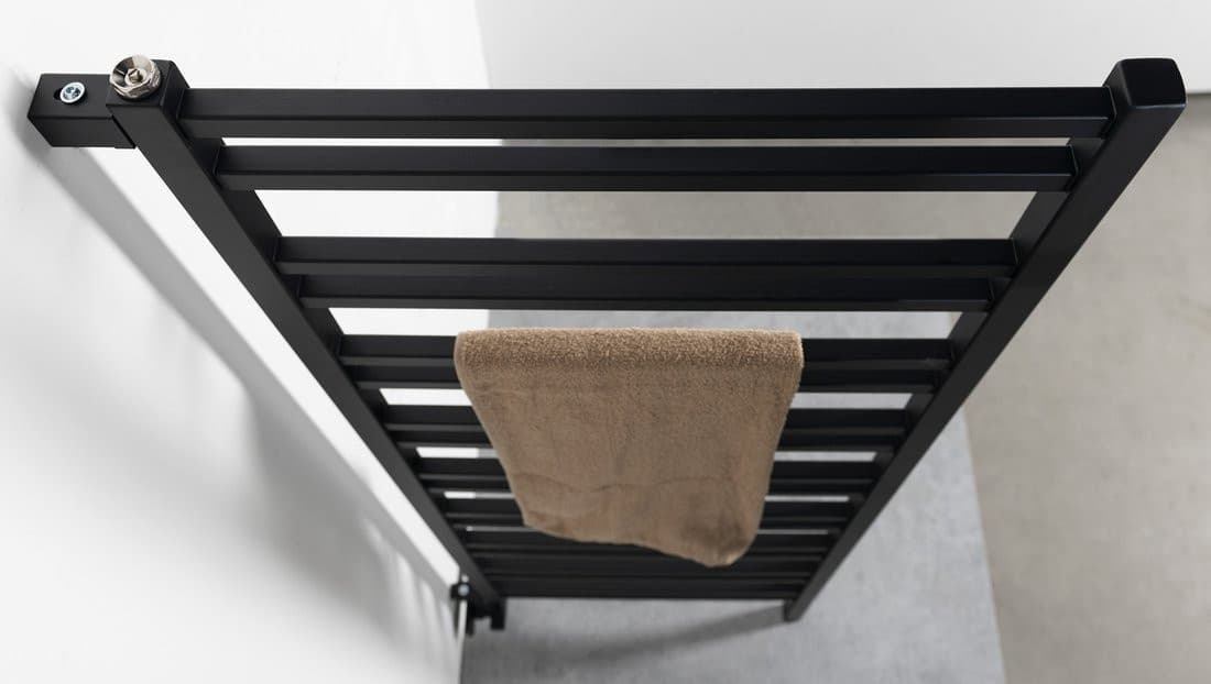 METRO SPACE grzejnik, ścianka przedziałowa, 550x1430 mm, czarny mat