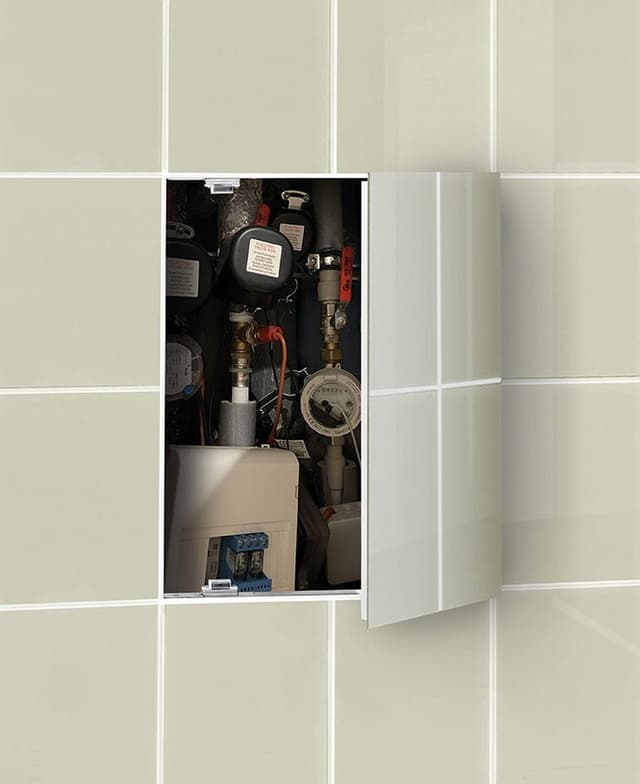 ZARZ drzwiczki rewizyjne pod płytki 50x50cm, otwieranie klik-klak, kółko podporowe