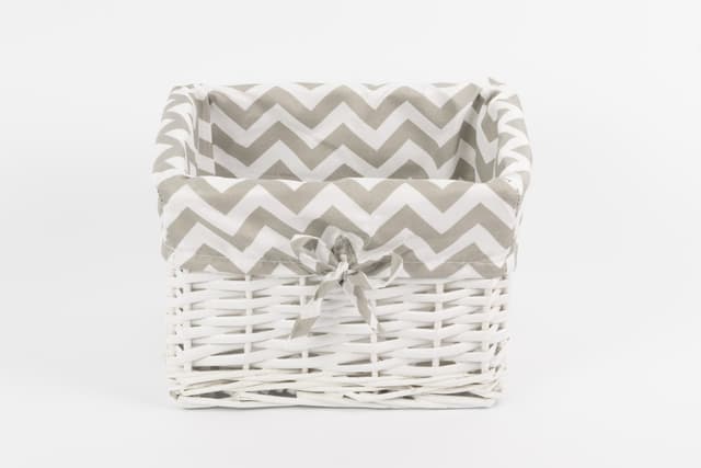 Koszyk wiklinowy Koszoplotka biały z wyściółką 25x22x15h