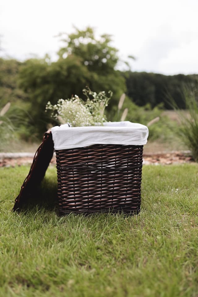 Skrzynia wiklinowa z wyściółką Koszoplotka czarny wenge 58x43x35h